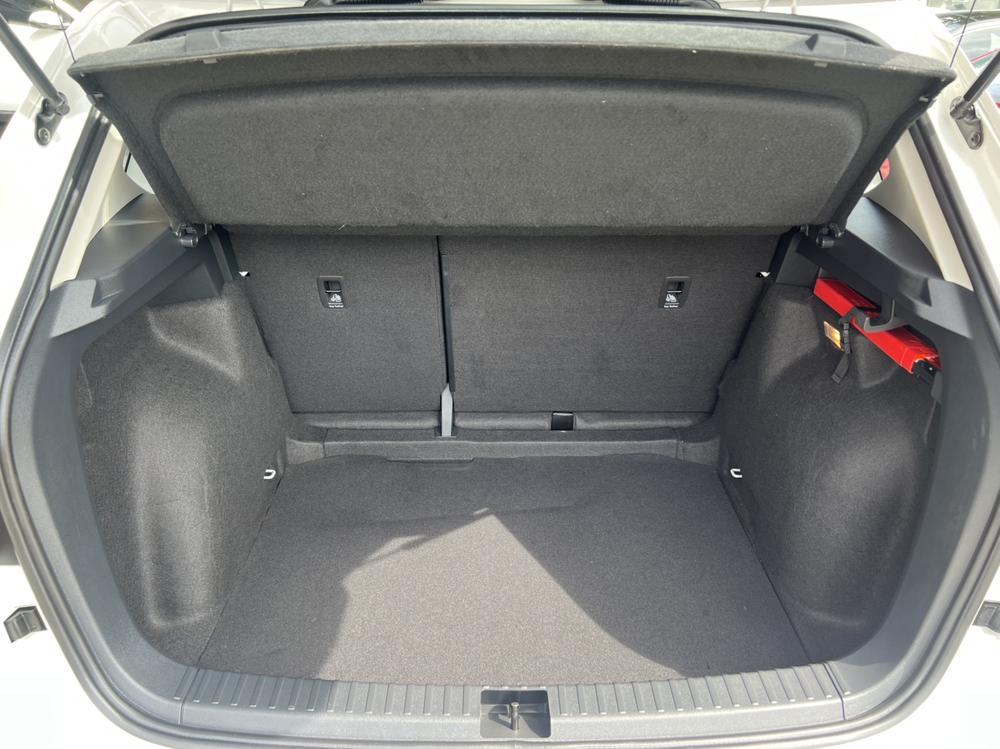 Volkswagen Tharu 2021 car image #14