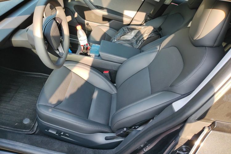 Tesla Model 3 2024 #15 Tesla Model 3 2024 car image #15