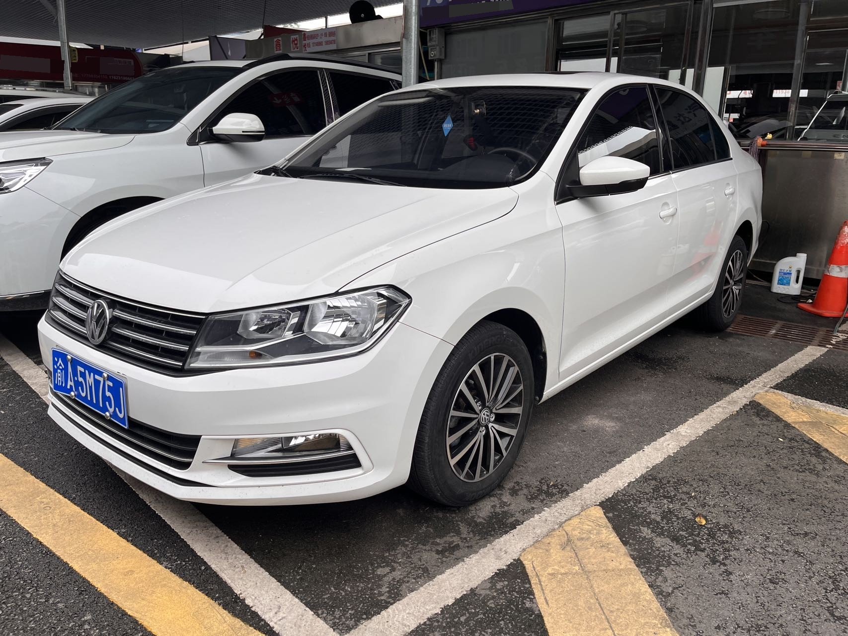 Volkswagen Santana 2021 car image 