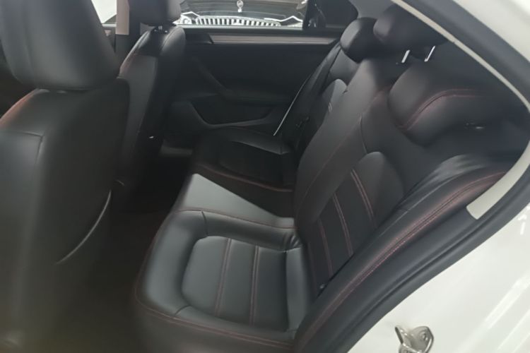Volkswagen Santana 2019 #13 Volkswagen Santana 2019 car image #13