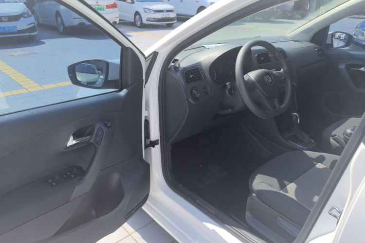 Volkswagen Polo 2018 #16 Volkswagen Polo 2018 car image #16
