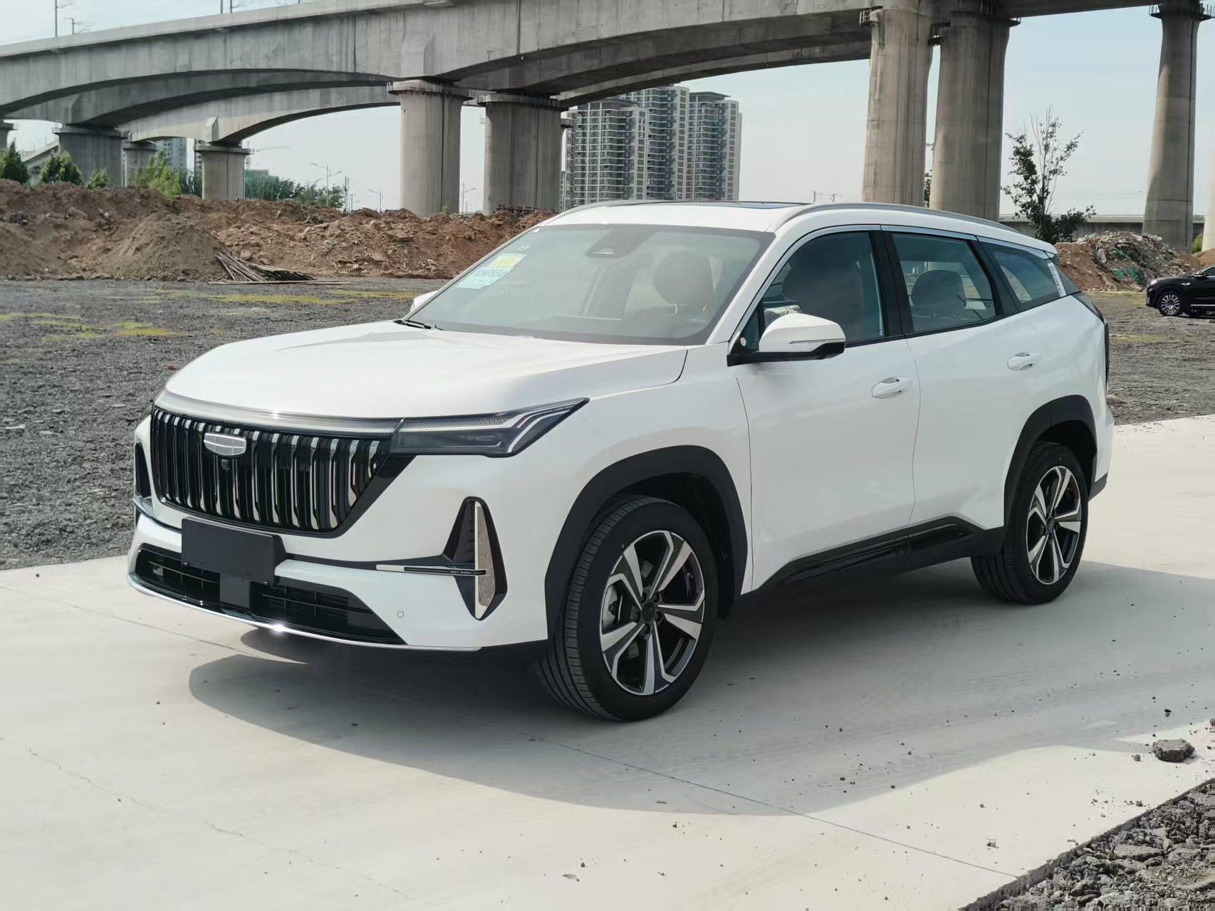 GEELY Boyue L 2026 GEELY Boyue L 2026 car image