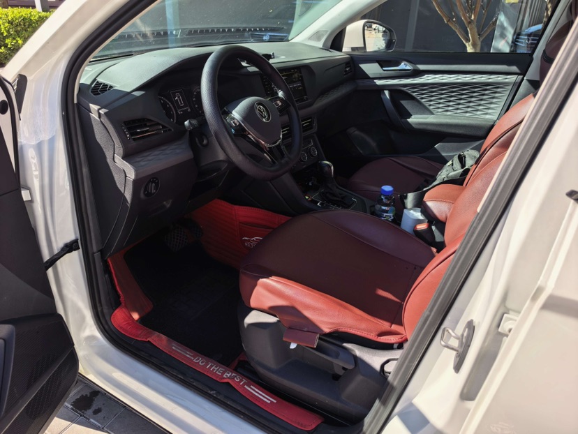 Volkswagen Tharu 2021 immagine di auto #5