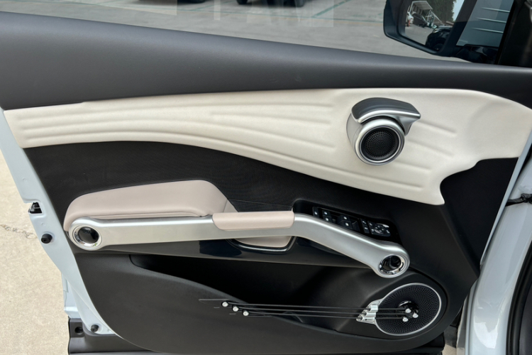 BYD Yuan Plus 2023 car image #15