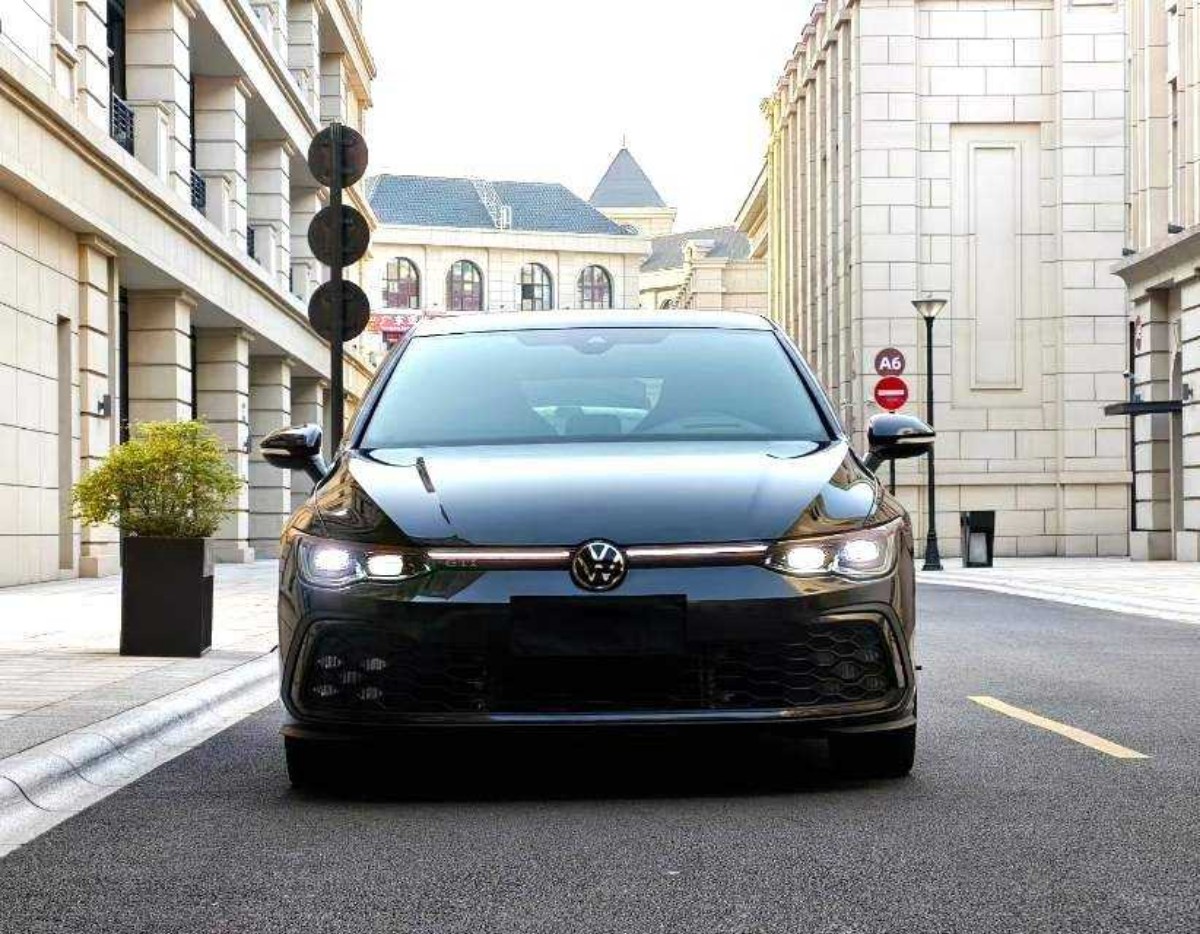 Volkswagen GolfGTI 2023 #2 Volkswagen GolfGTI 2023 car image #2