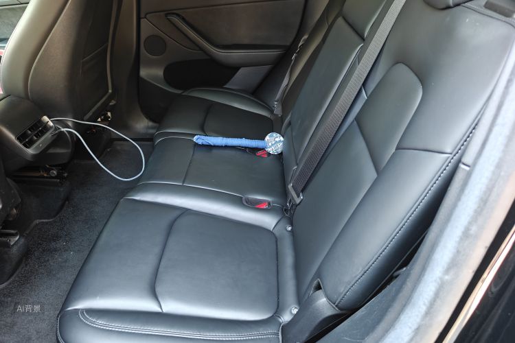 Tesla Model Y 2023 #19 Tesla Model Y 2023 car image #19