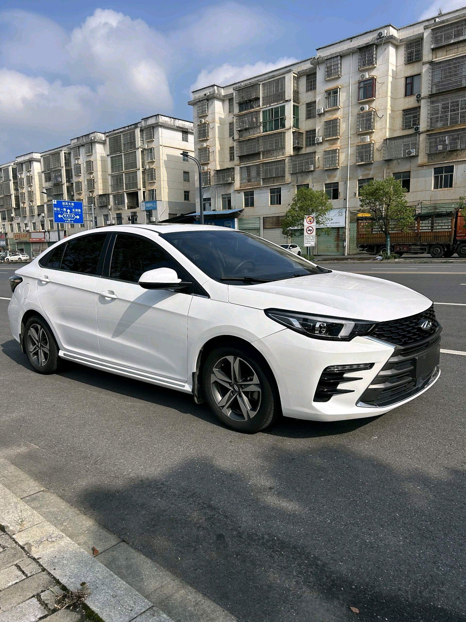 Chery Arrizo 5 Plus 2023 #3 Chery Arrizo 5 Plus 2023 car image #3