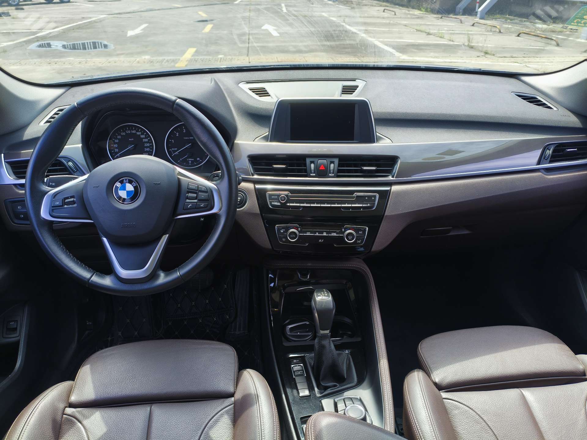 2018 imagen de coche #6