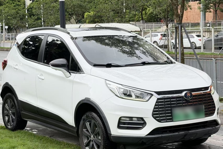 BYD Yuan New Energy 2019 #4 BYD Yuan New Energy 2019 car image #4