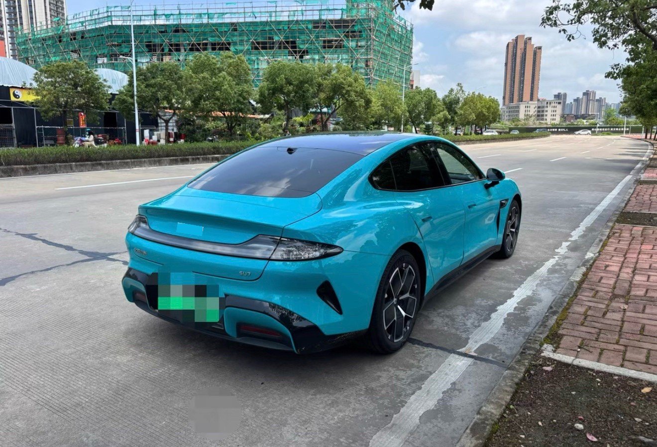 MI SU7 2025 car image #6