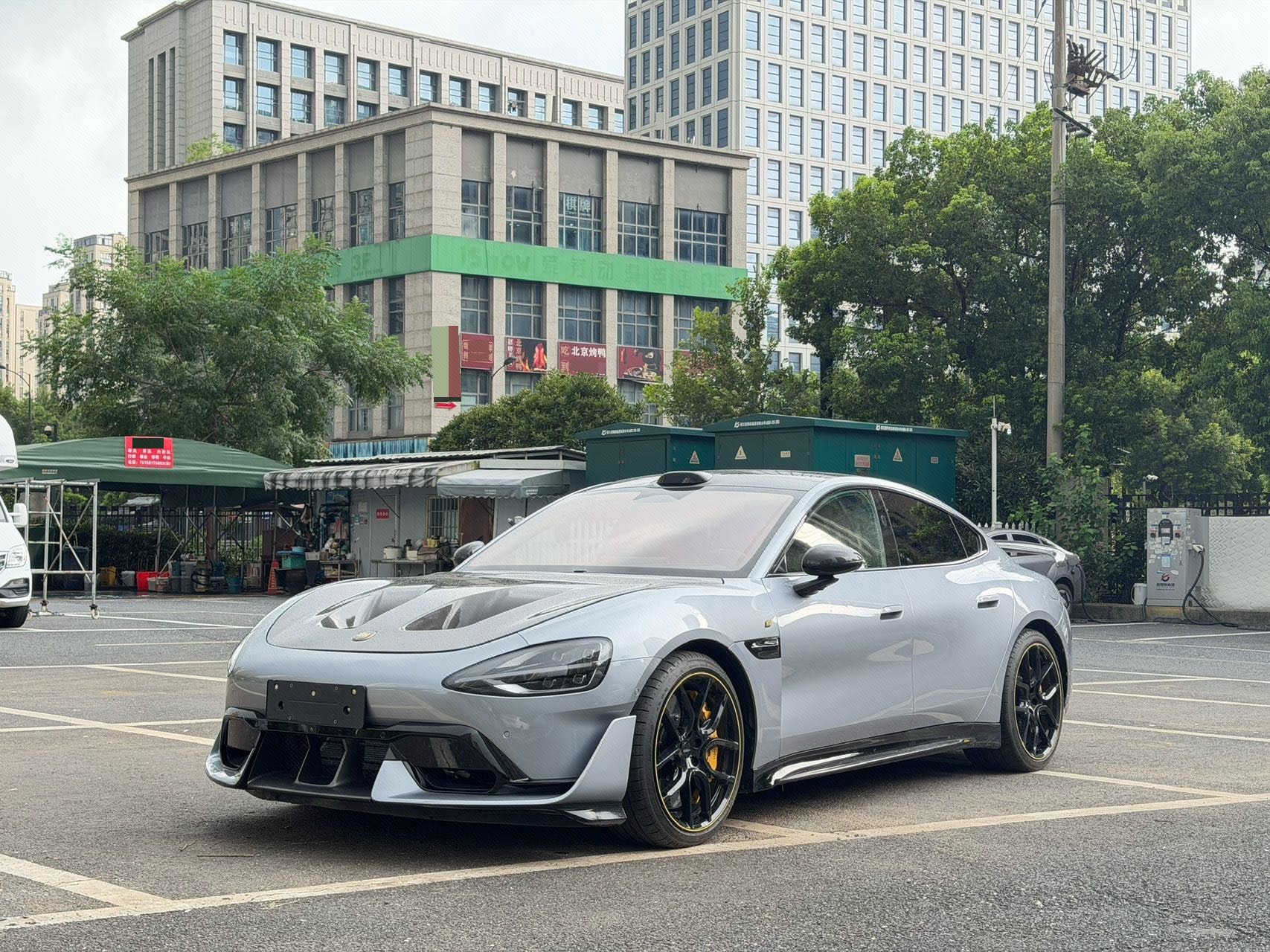 MI SU7 Ultra 2025 MI SU7 Ultra 2025 car image