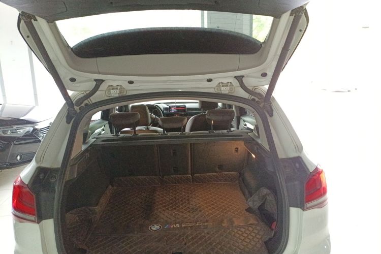 BMW X1 2020 imagen de coche #21