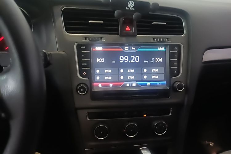Volkswagen Golf 2015 #13 Volkswagen Golf 2015 car image #13