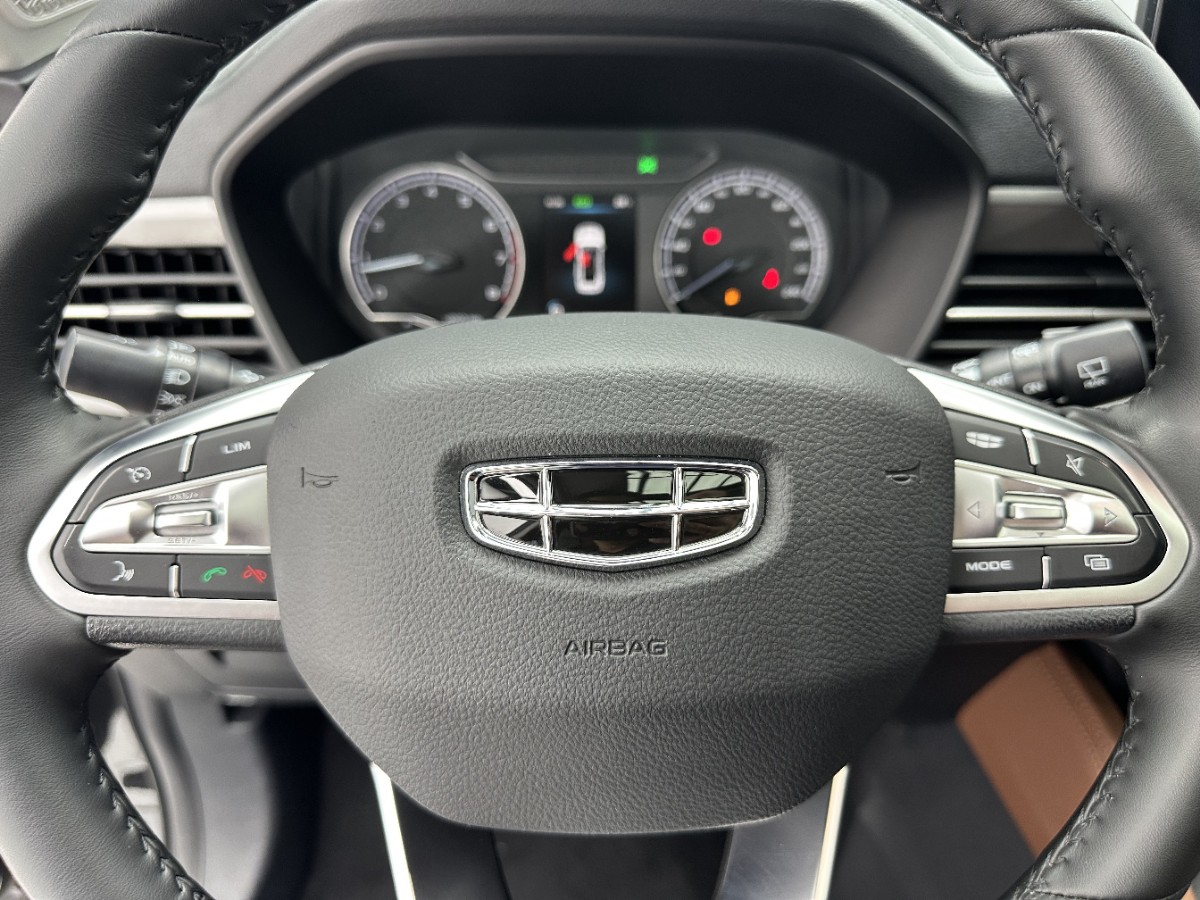 GEELY Vision X6 2022 car image #13