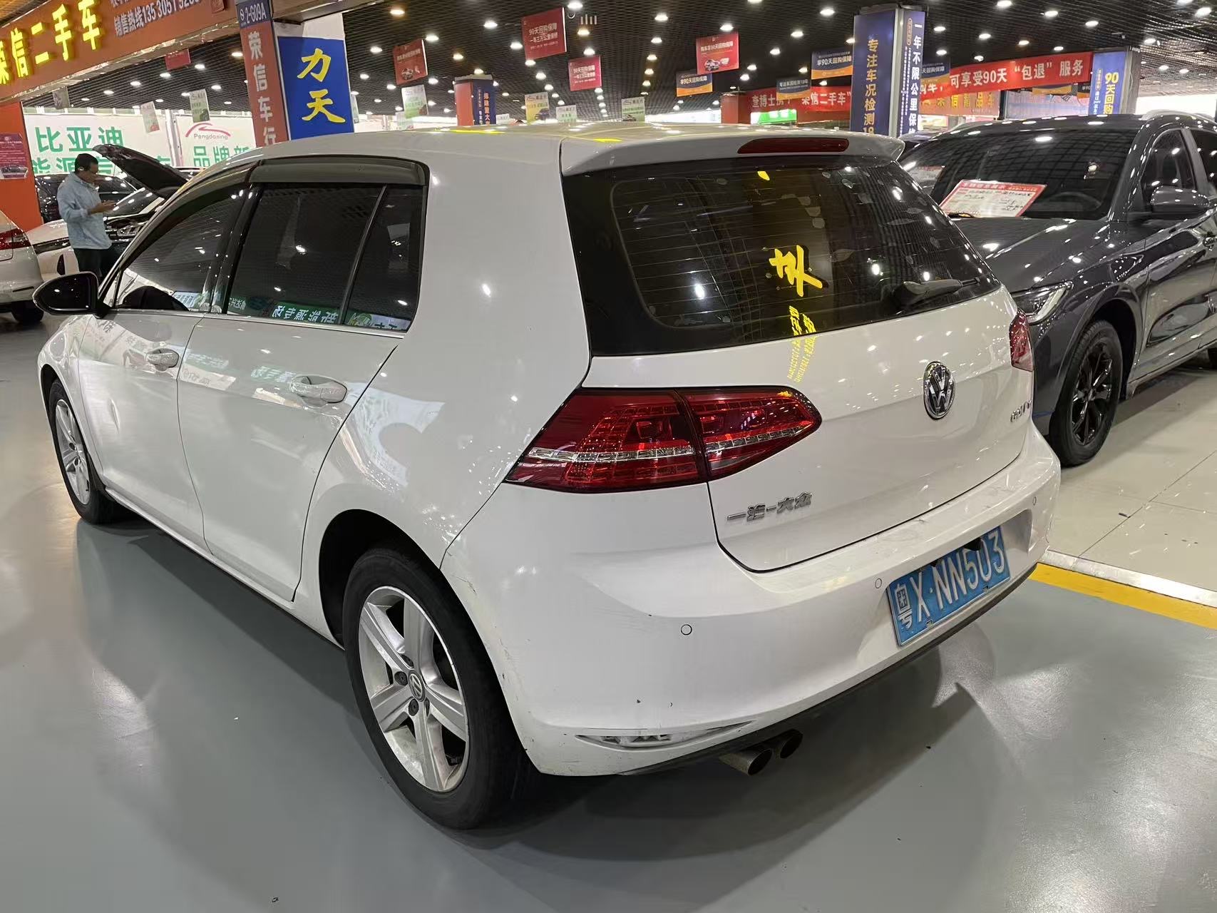 Volkswagen Golf 2016 car image #5