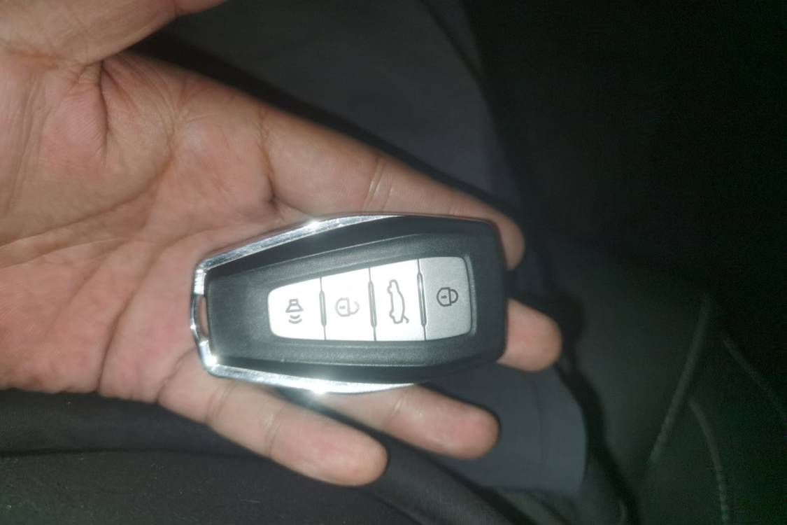 GEELY Emgrand 2020 #28 GEELY Emgrand 2020 صورة سيارة #28
