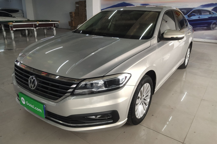 Volkswagen Lavida 2018 car image #2