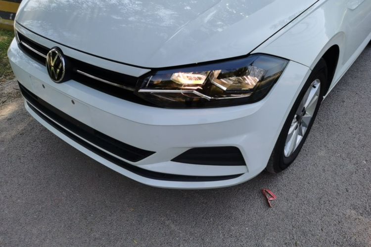 Volkswagen Polo 2023 car image #23