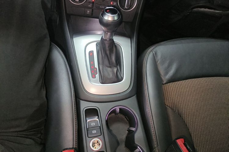 Audi Q3 2016 #18 Audi Q3 2016 immagine di auto #18