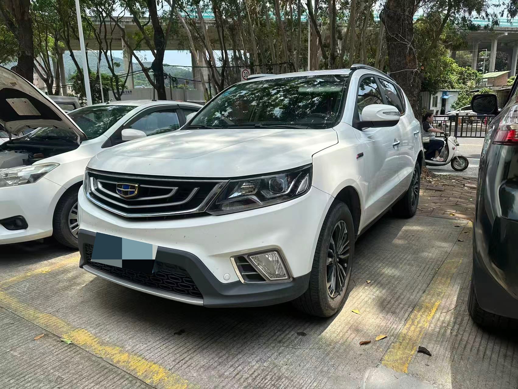 GEELY Vision X6 2018 GEELY Vision X6 2018 immagine di auto