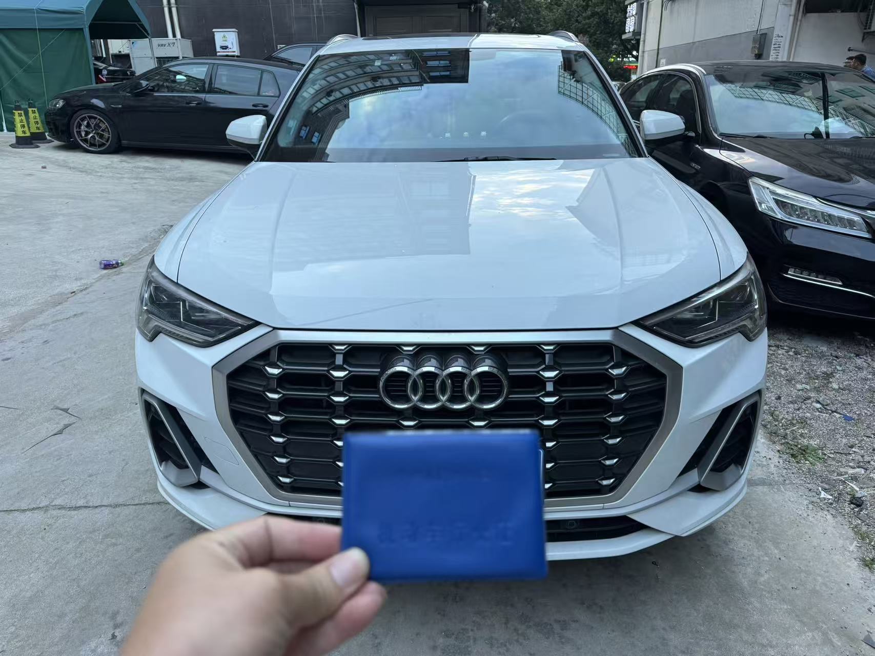 Audi Q3 2023 Audi Q3 2023 car image