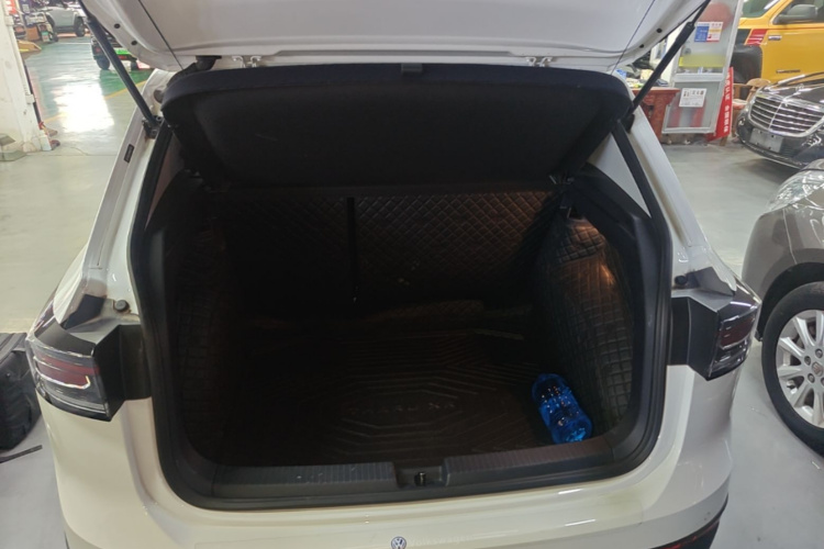 Volkswagen Tharu 2024 #21 Volkswagen Tharu 2024 immagine di auto #21
