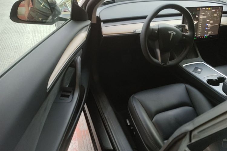 Tesla Model 3 2023 #12 Tesla Model 3 2023 car image #12