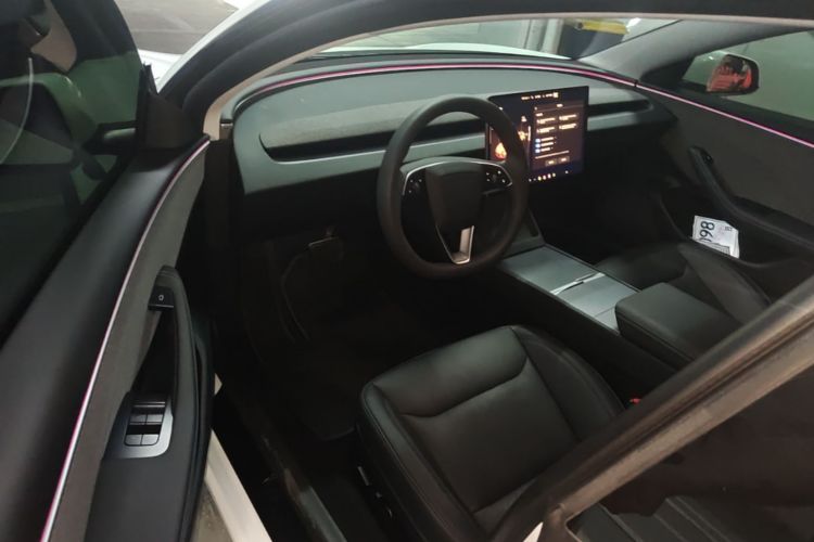 Tesla Model 3 2023 #16 Tesla Model 3 2023 car image #16