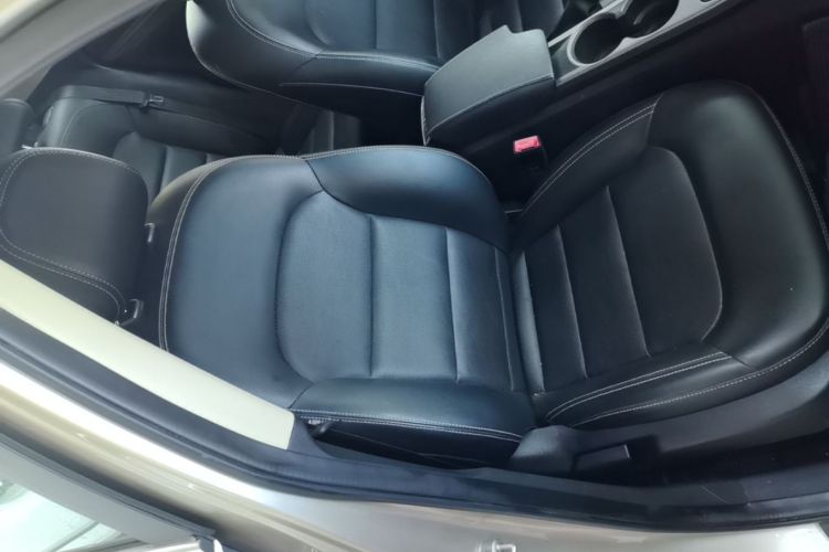 GEELY Emgrand GS 2017 car image #25