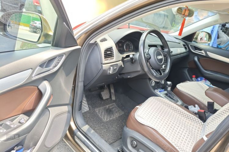 Audi Q3 2014 immagine di auto #18