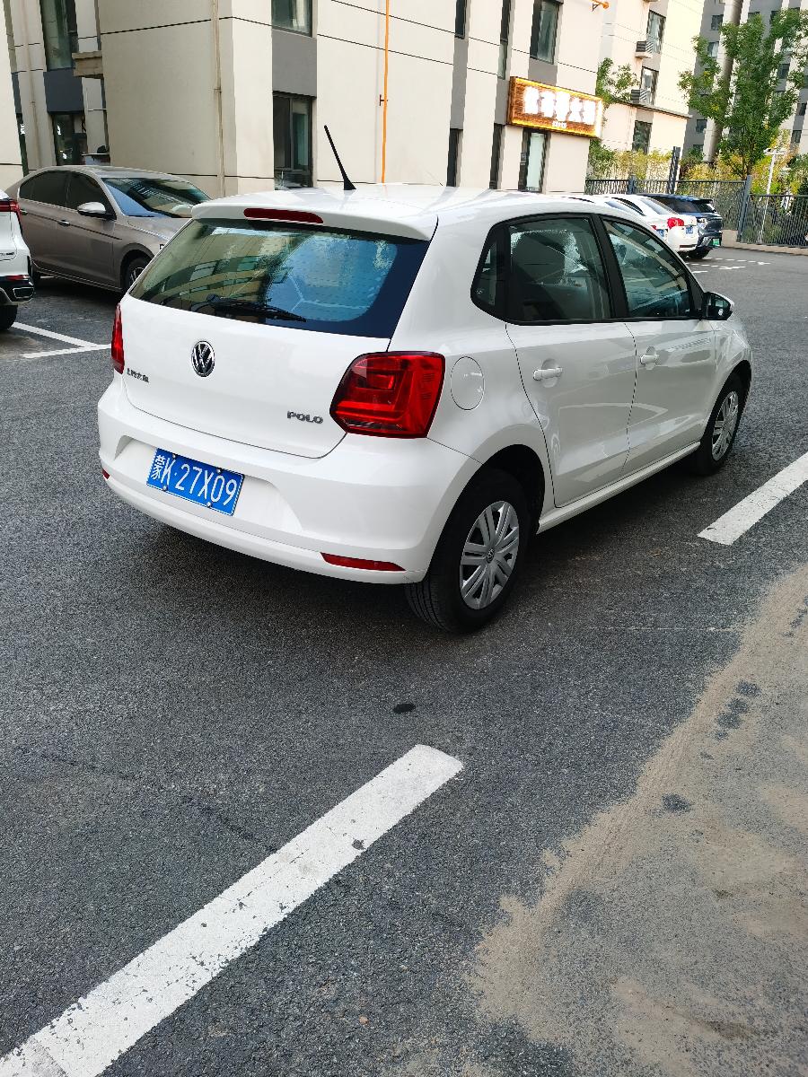 Volkswagen Polo 2017 car image #4