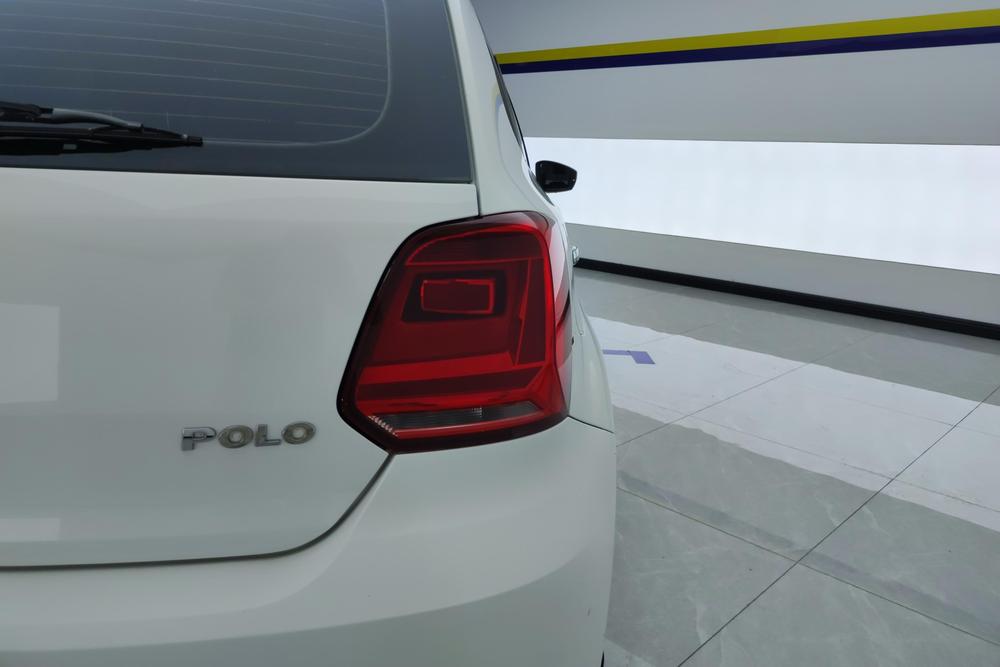Volkswagen Polo 2016 #5 Volkswagen Polo 2016 car image #5