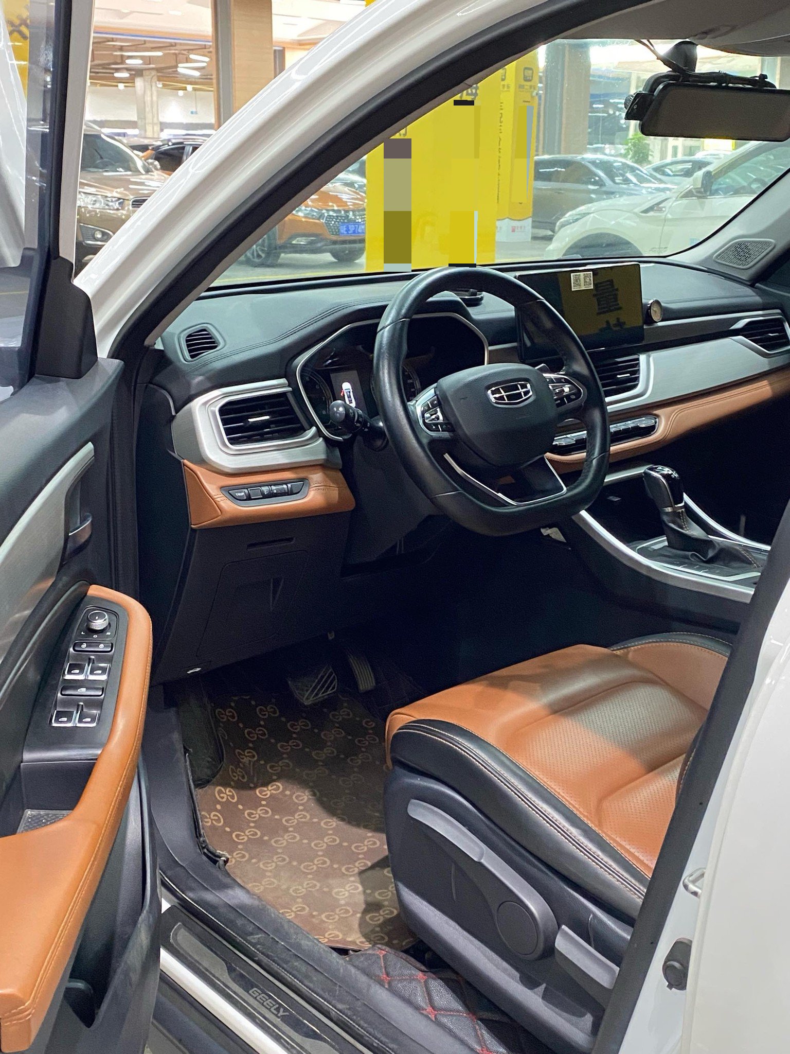 GEELY Vision X6 2020 car image #5