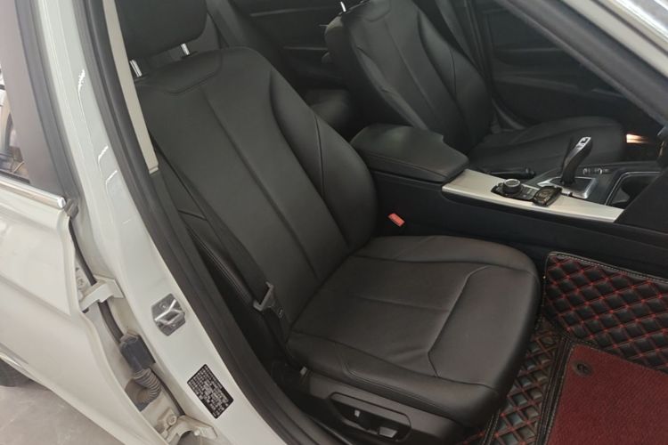 BMW 3 Series 2015 #24 BMW 3 Series 2015 immagine di auto #24