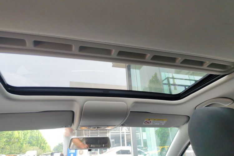 Volkswagen Polo 2019 car image #20