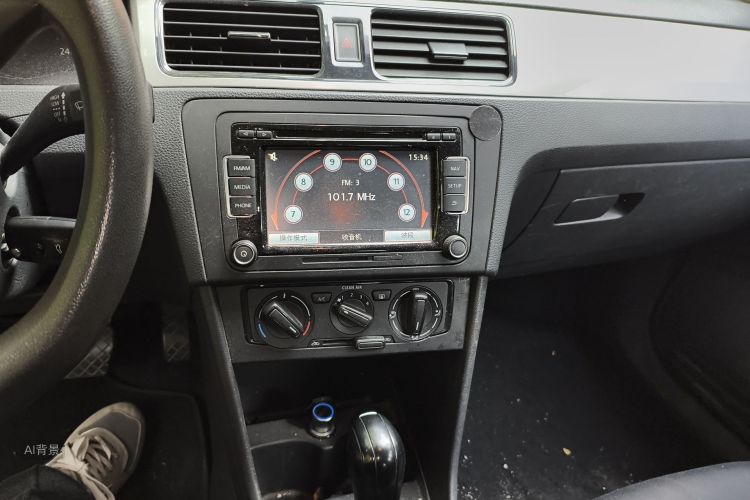 Volkswagen Santana 2016 #15 Volkswagen Santana 2016 car image #15