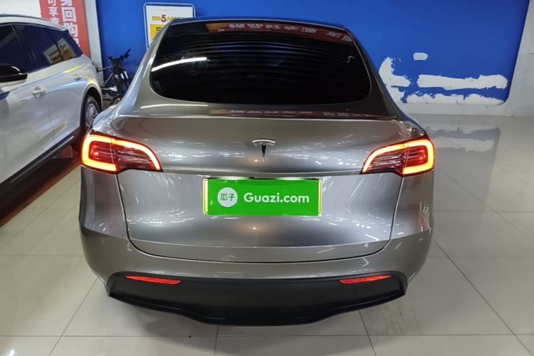 Tesla Model Y 2022 #6 Tesla Model Y 2022 immagine di auto #6