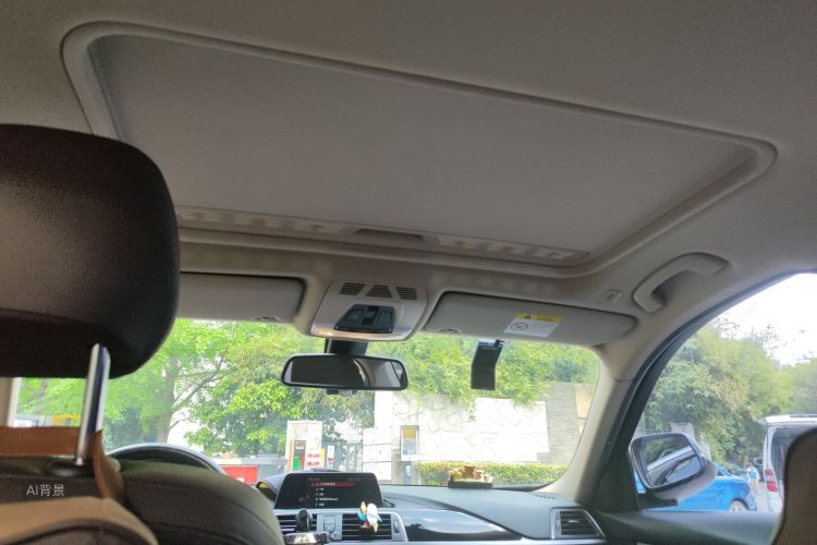 BMW 3 Series 2018 imagen de coche #20