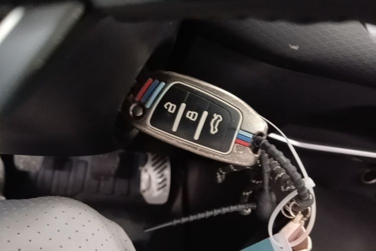 GEELY Emgrand 2023 car image #10