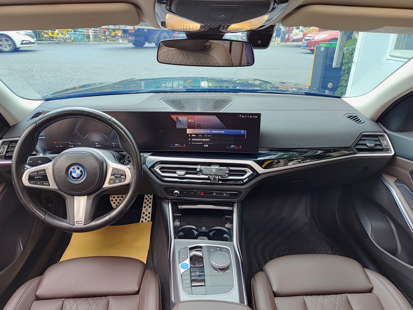 BMW i3 2023 image de voiture #5