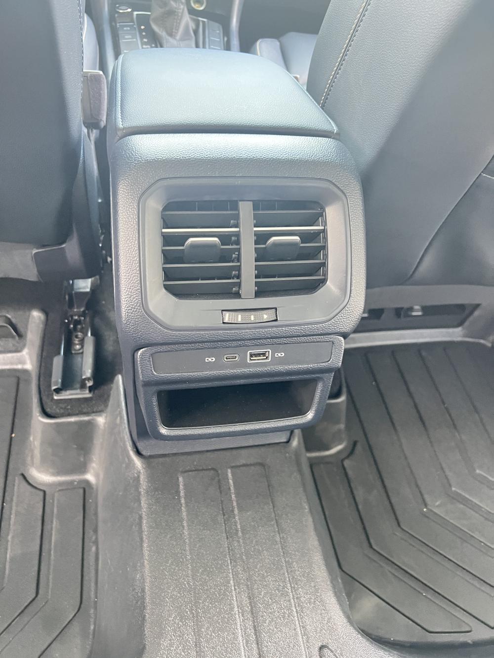 Volkswagen Tharu 2023 صورة سيارة #9