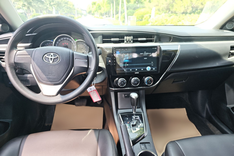 Toyota Corolla 2017 car image #12