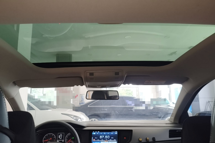 Volkswagen Polo 2019 car image #18