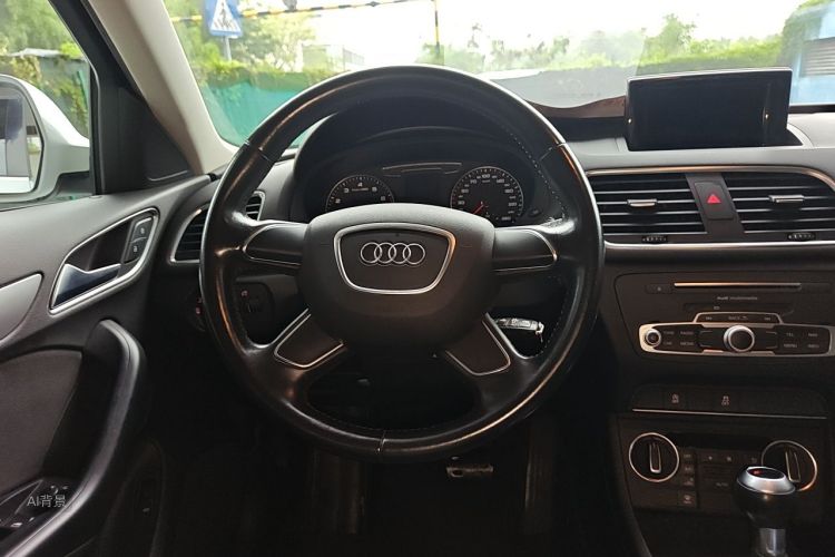 Audi Q3 2016 #12 Audi Q3 2016 car image #12