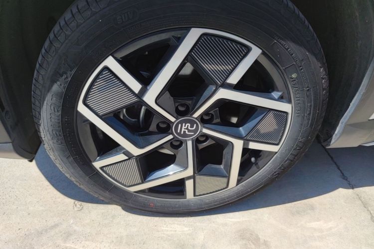 BYD Yuan Plus 2023 #9 BYD Yuan Plus 2023 car image #9