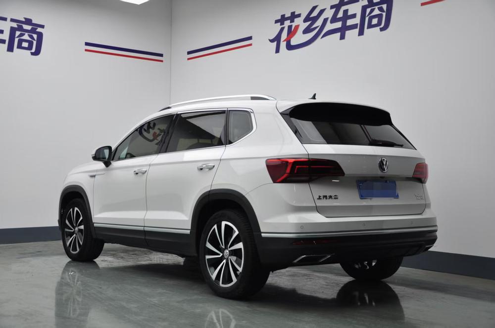 Volkswagen Tharu 2018 #4 Volkswagen Tharu 2018 صورة سيارة #4