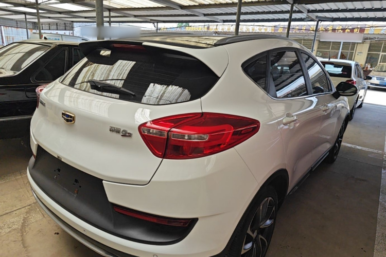 GEELY Emgrand GS 2018 car image #5