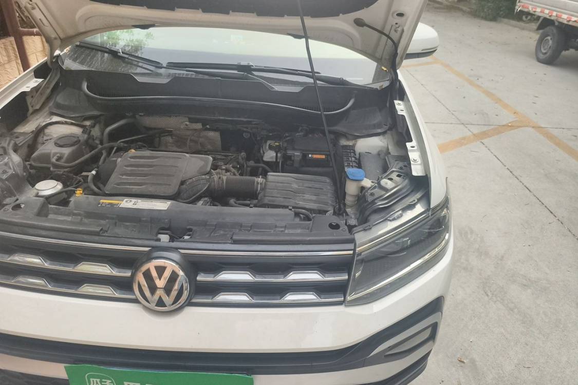 Volkswagen T-Cross 2020 car image #12