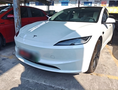Tesla Model 3 2025 Tesla Model 3 2025 immagine di auto