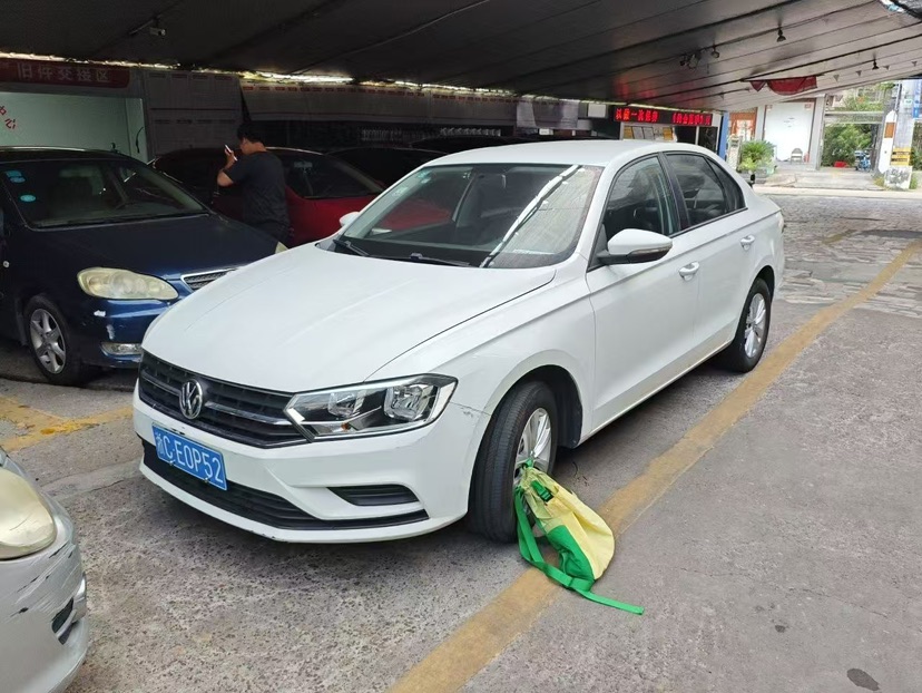 Volkswagen Bora 2016 Volkswagen Bora 2016 car image